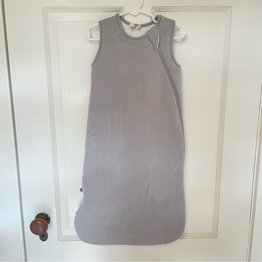 Kyte BABY light gray blue sleep sack size 0-6 months 2.5 tog